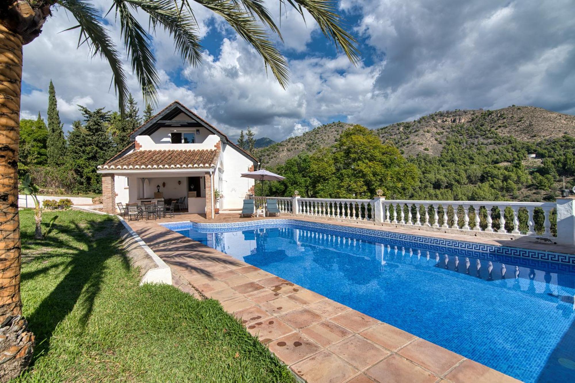 Villa Morera Bed & Breakfast Frigiliana Exterior foto